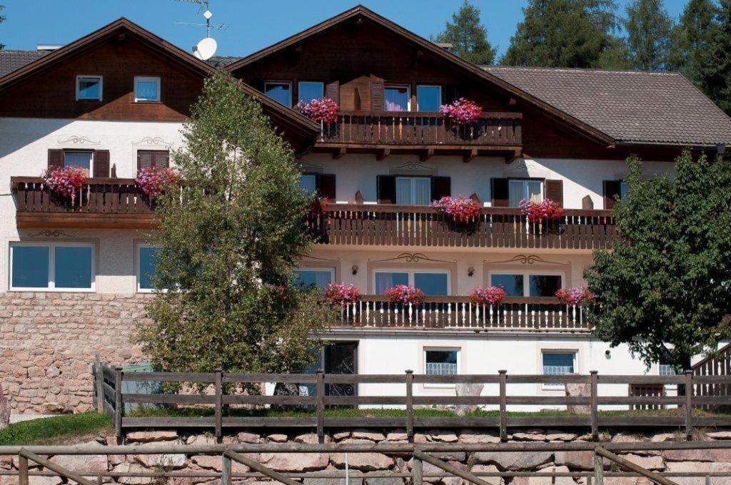 Hotel Reiterhof Edelweiss San Genesio Atesino Esterno foto